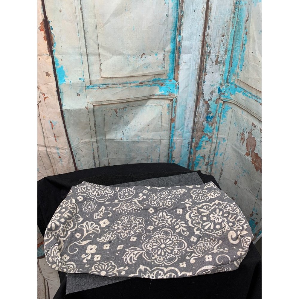 Donating Soon!!31 Bag Skirt ONLY OS Gray Floral/ Paisley   100% Cotton